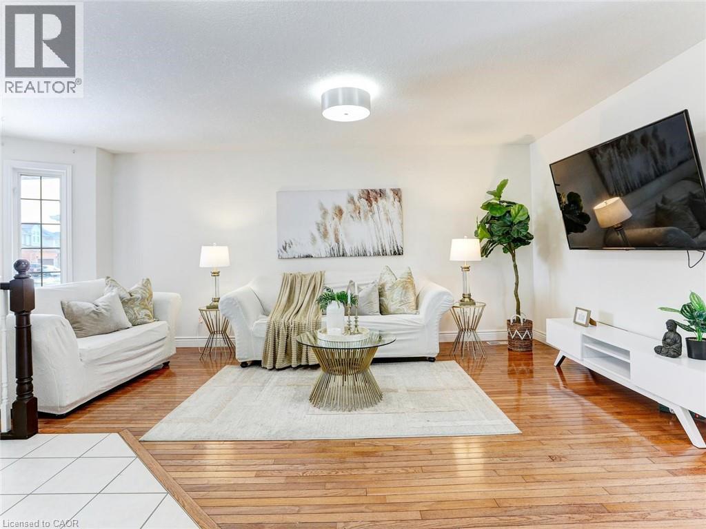 154 DEERPATH Drive, Guelph, Ontario