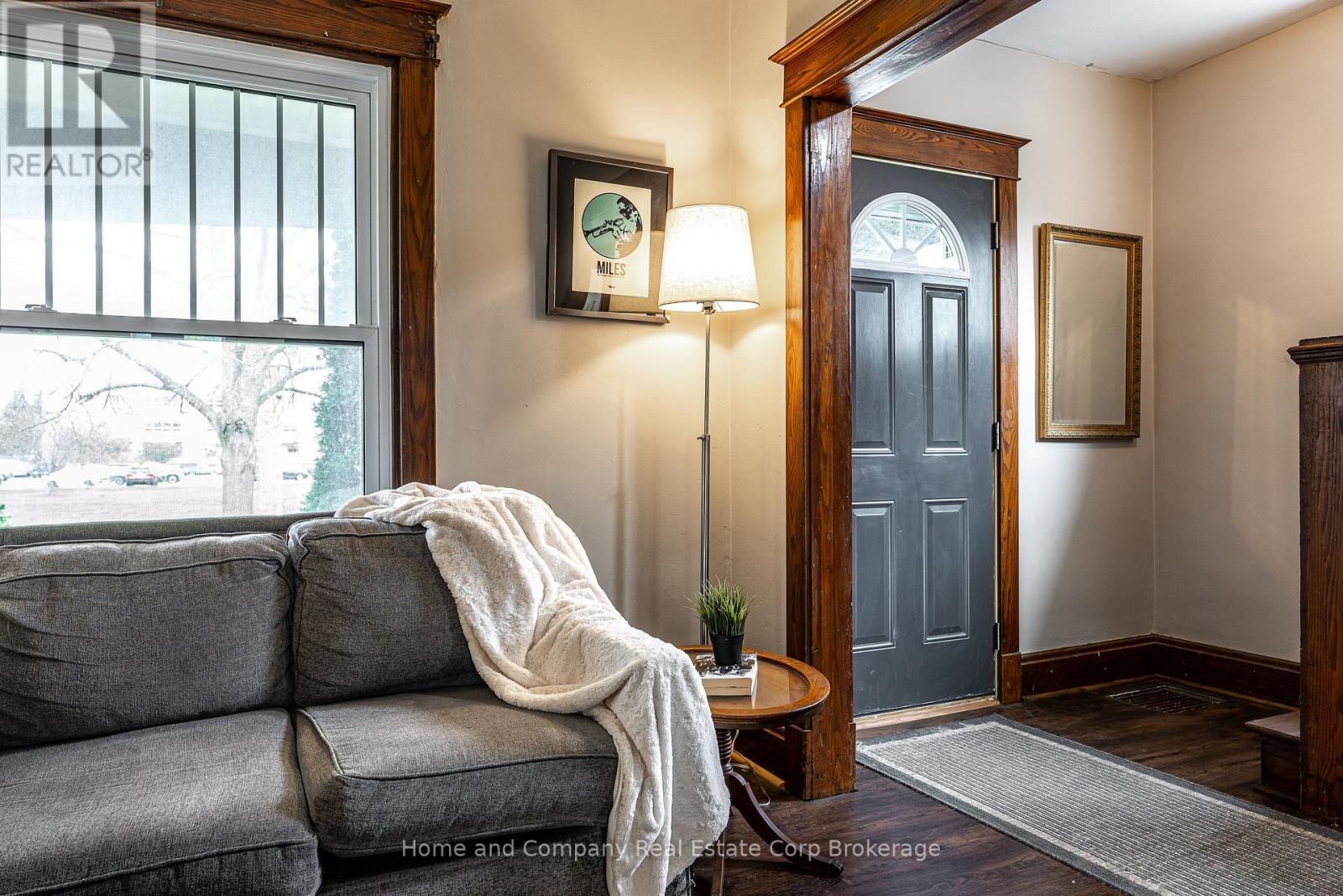 193 St Vincent Street S, Stratford, Ontario  N5A 2X2 - Photo 10 - X13062758