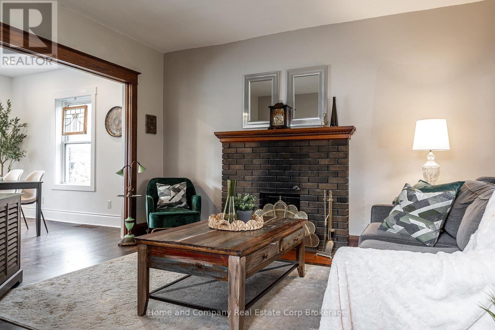 193 St Vincent Street S, Stratford, Ontario  N5A 2X2 - Photo 8 - X13062758